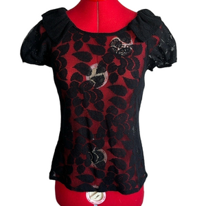 Lola lace with ruffled collar and cap sleeve blouse SM69